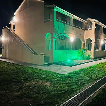 Marina Studios Sidárion Exteriör bild